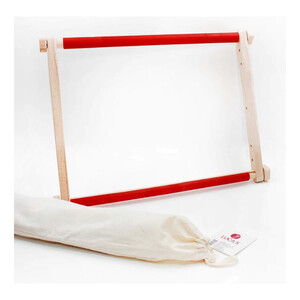 Borduurblad productfoto Houten borduurframe met clips 40 x 56 cm