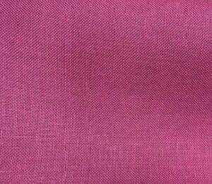 Borduurblad productfoto 32 count linnen Belfast deep magenta